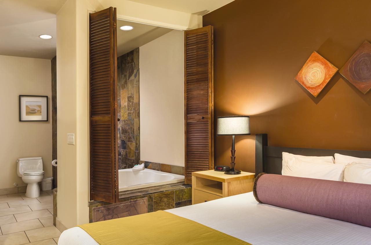 One-Bedroom Suite,654775008:JPEG